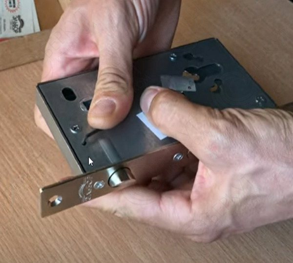 Извлечь ограничитель